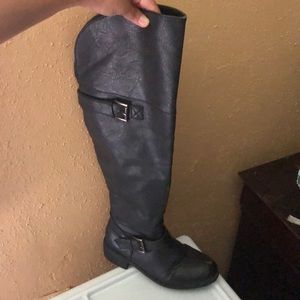 All black faux leather boots